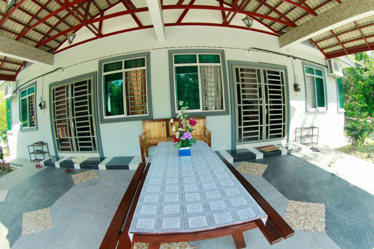 Twin Castle Homestay Куала-Пилах Экстерьер фото